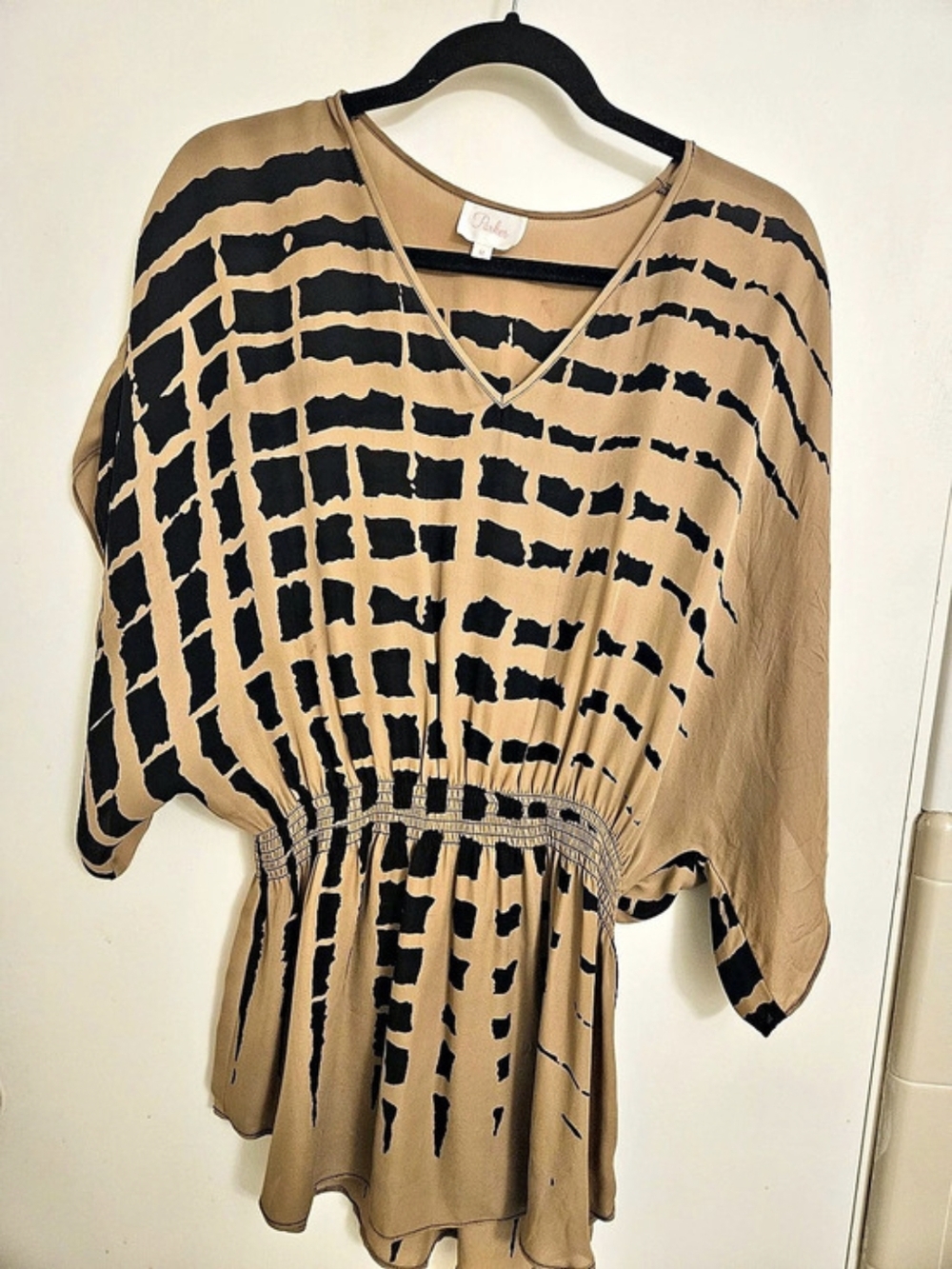 Parker Abstract Dolman Blouse in Brown & Black Size Medium